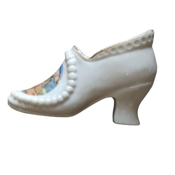 Vintage collectible shoe occupied Japan souvenir North Carolina Cherokee native - Picture 8 of 9